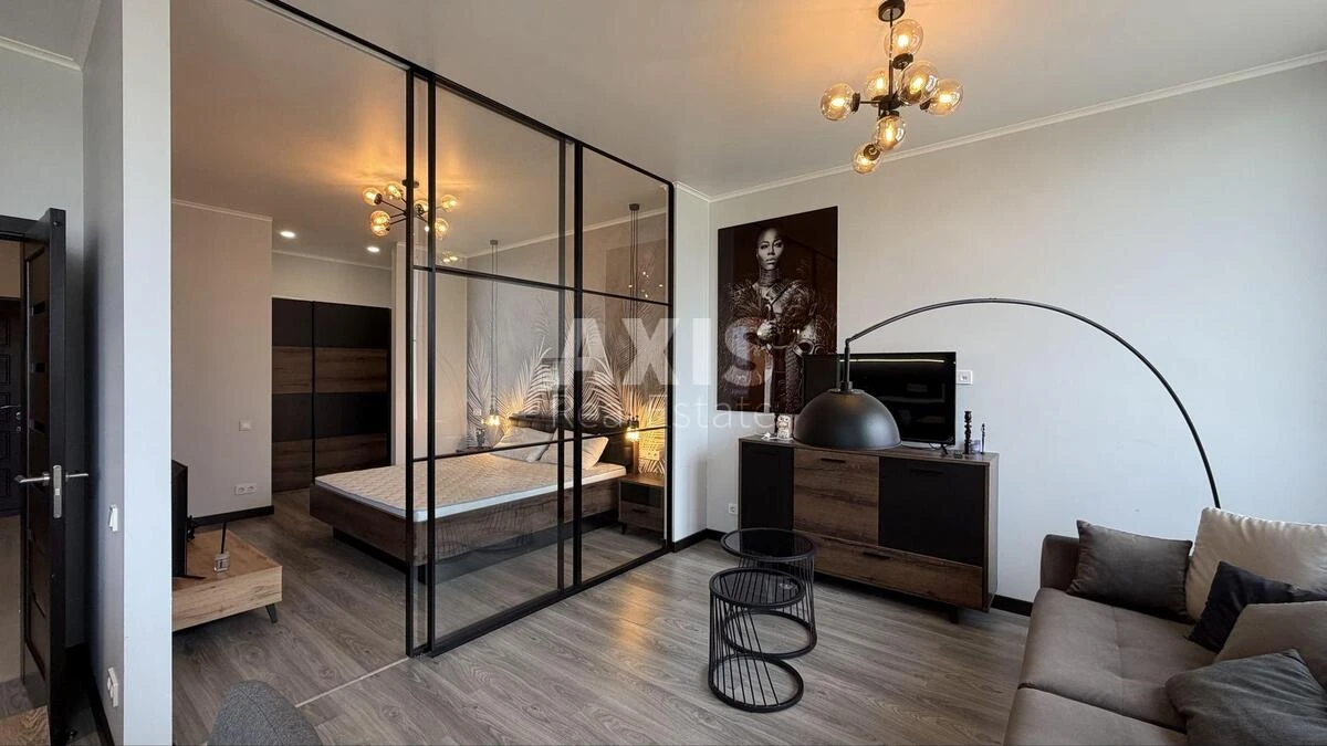 1k apartment vul. Zhyljans'ka 68693041