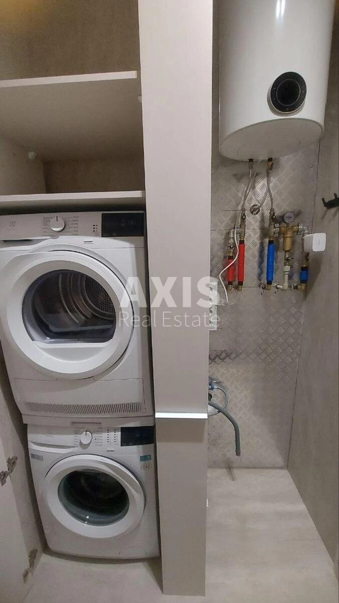 2k apartment vul. Bul'varno-Kudrjavs'ka Seventeen A711345