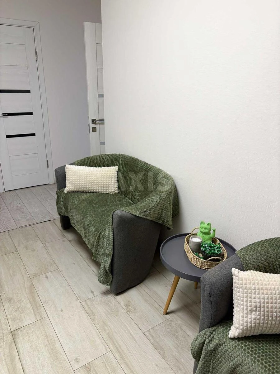 1к квартира пр-т Берестейский 90/16907616