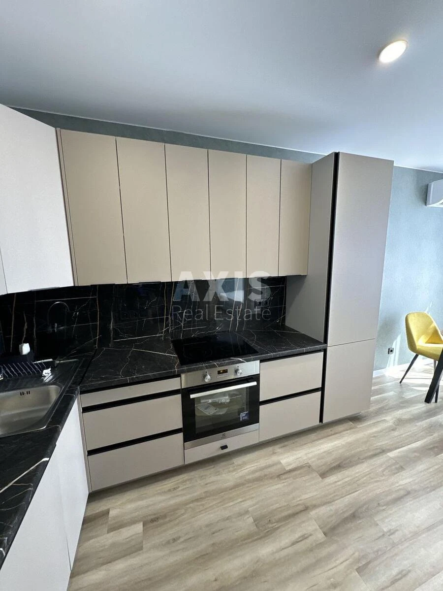 1k apartment pr-t Yevropeyskoho Soyuzu 4969023