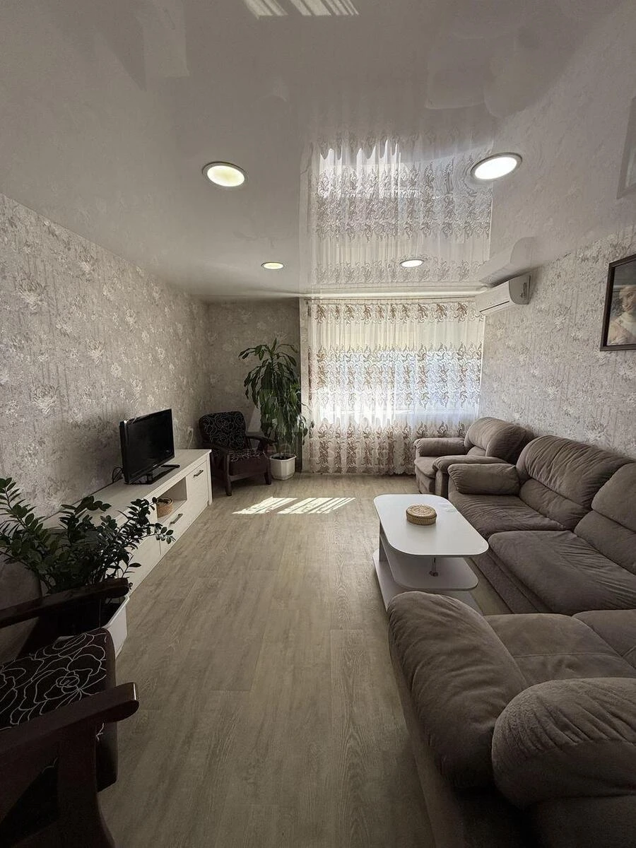 2к квартира ул. Антоновича 165711011