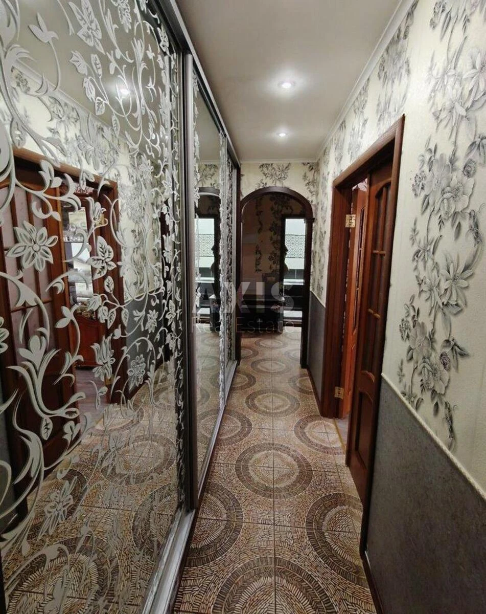 3к квартира пр-т Свободы 26956420