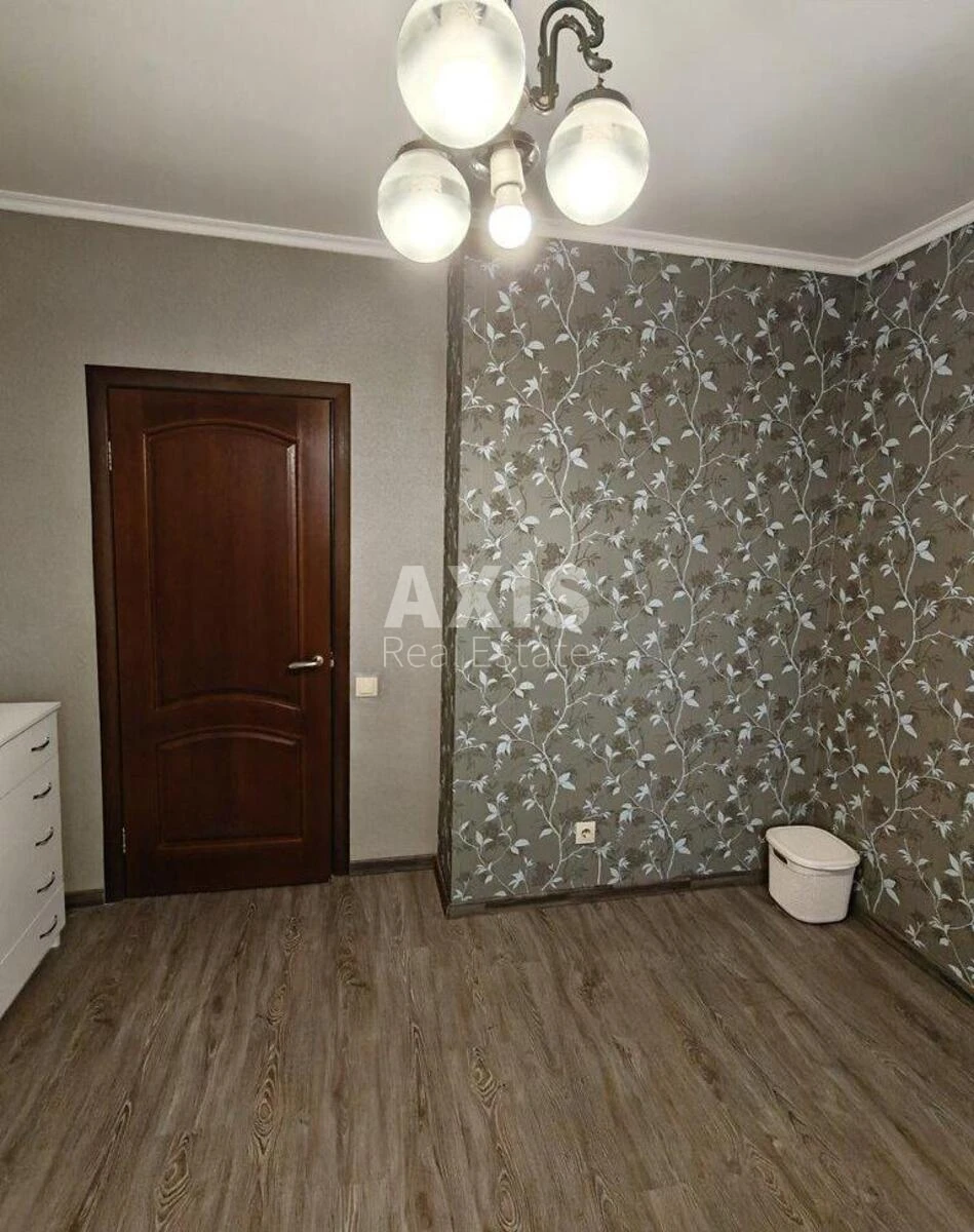 3к квартира пр-т Свободы 26956421