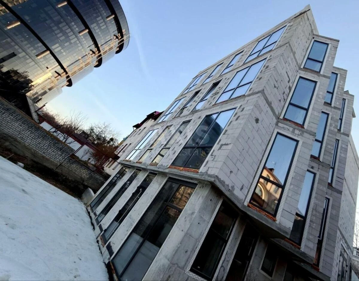 Office vul. Strutyns'kogo Sergija 6, 543m2704098