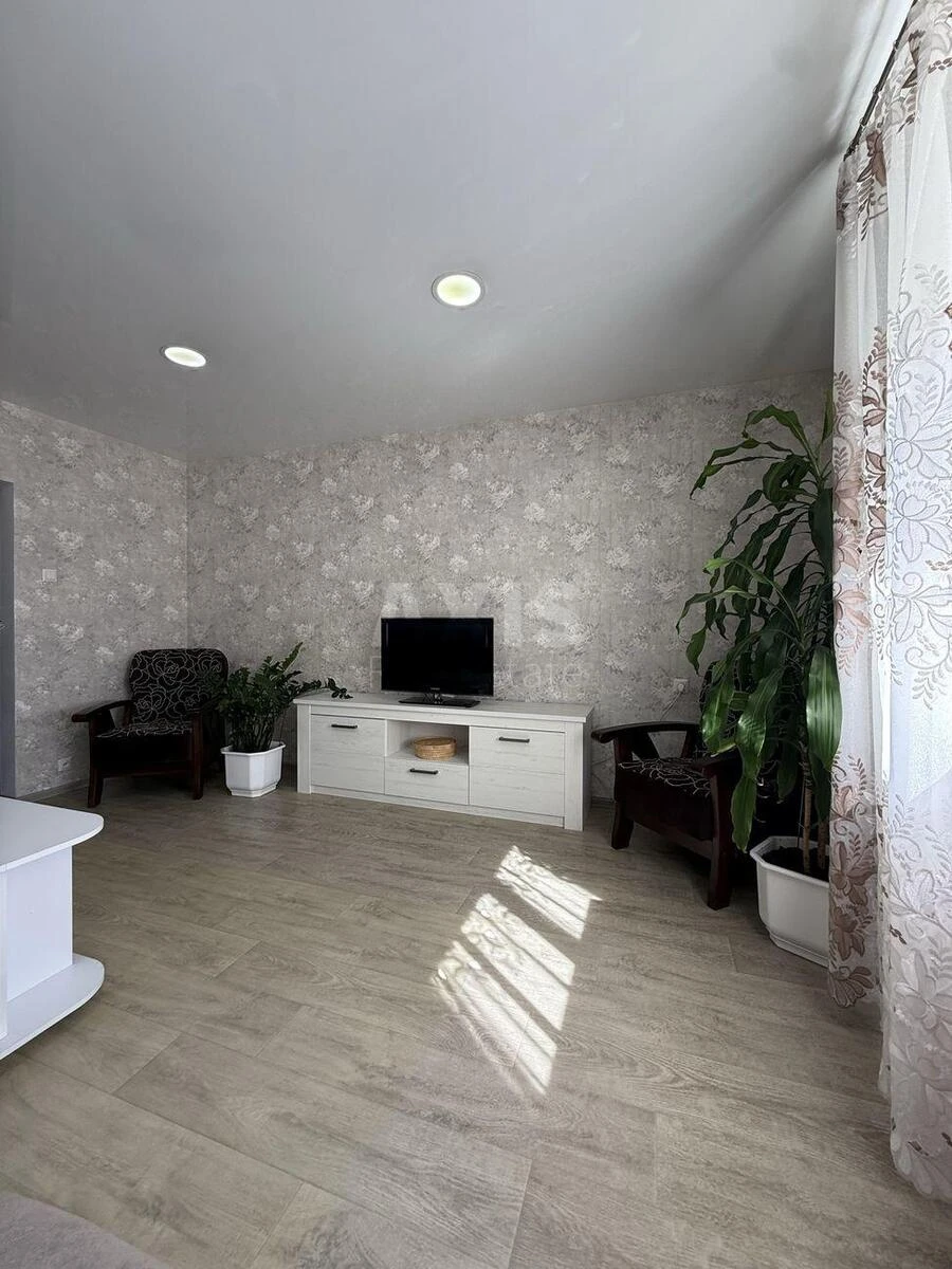 2k apartment vul. Antonovycha 165711013
