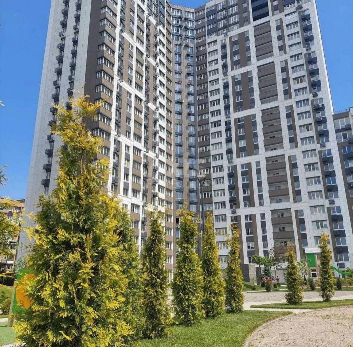 5k apartment vul. L'vivs'ka 156658511