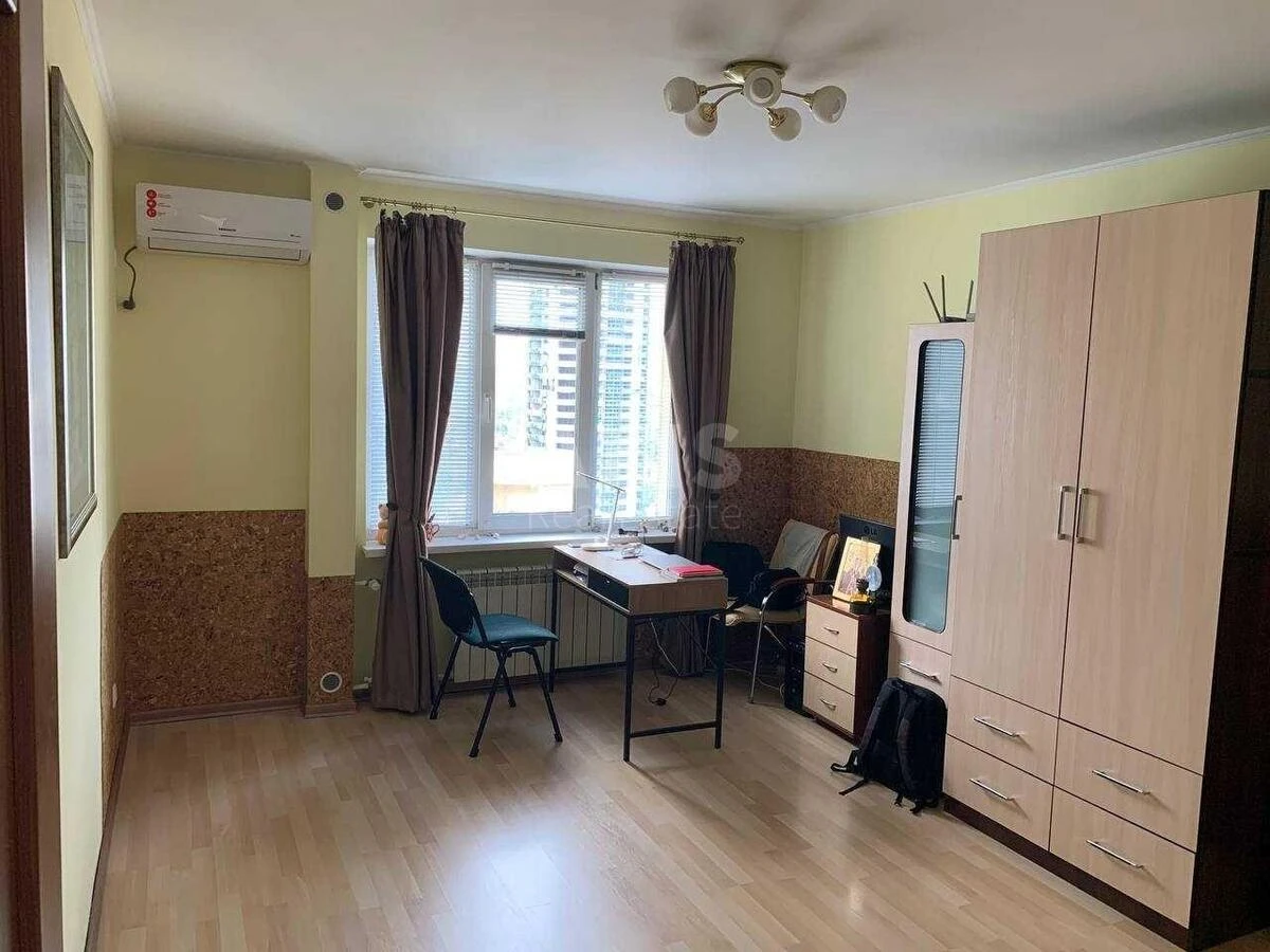 3k apartment vul. Bal'zaka Onore de 4А684910