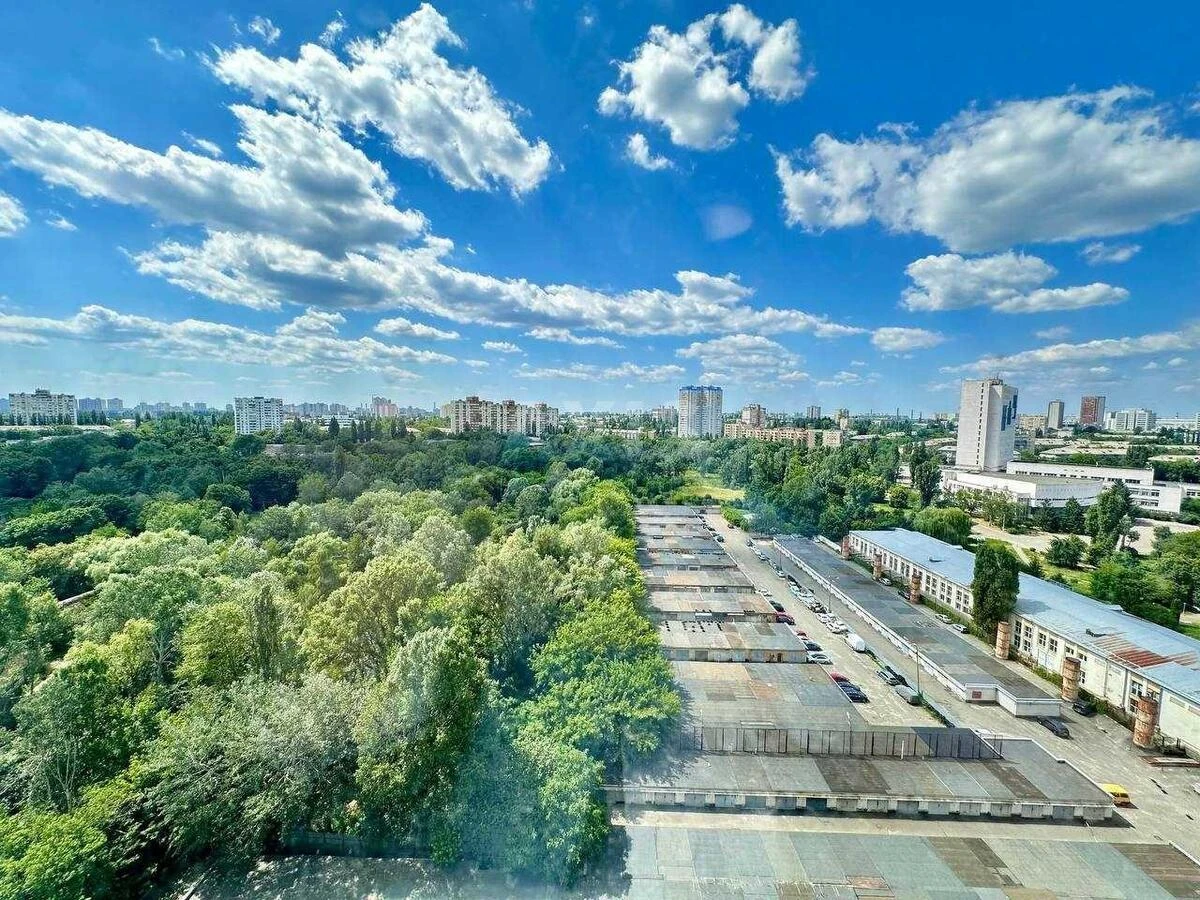 1к квартира ул. Донца Михаила 2Б700533