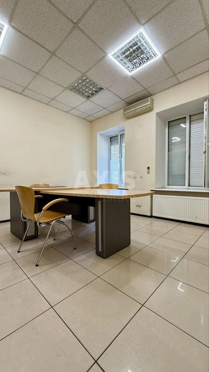 Office vul. Nimec'ka 3, 85m2700882