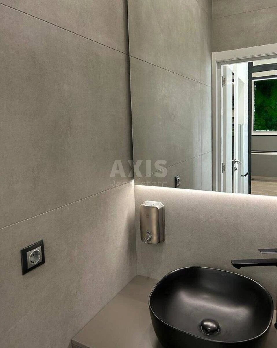 Office vul. Sichovyh Stril'civ 11А, 73m2690906