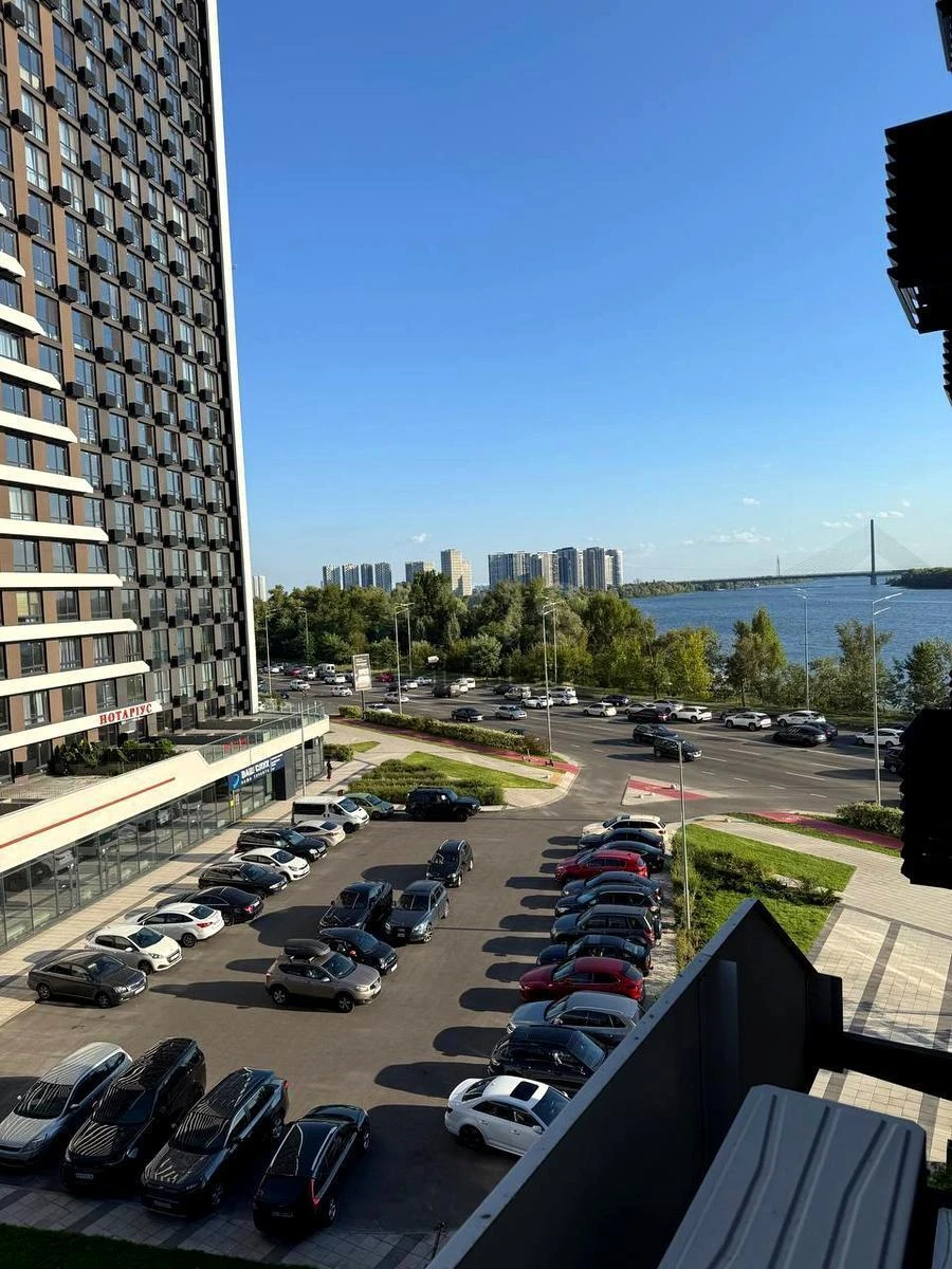 2k apartment nab. Dniprovs'ka 15Е6898814