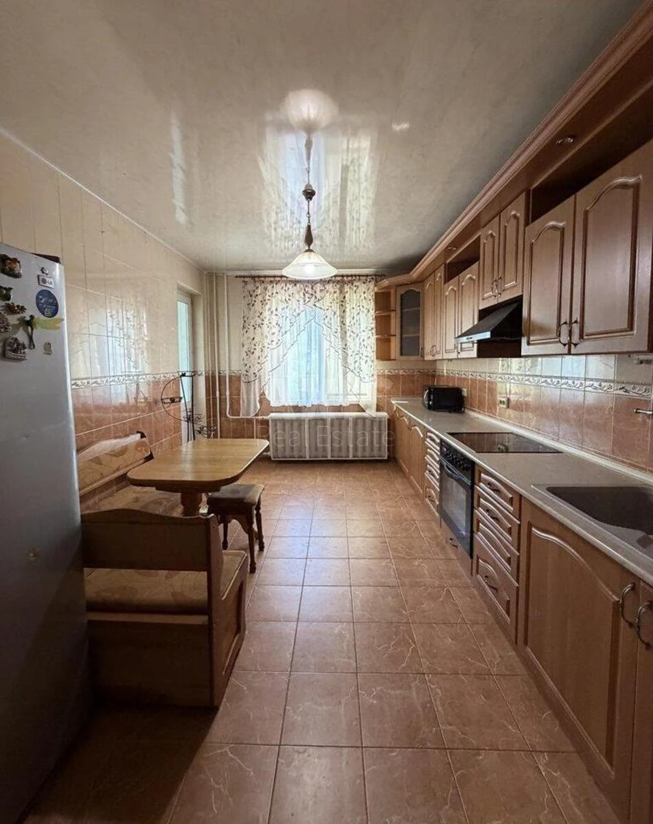 2к квартира ул. Радунская 9Б713311