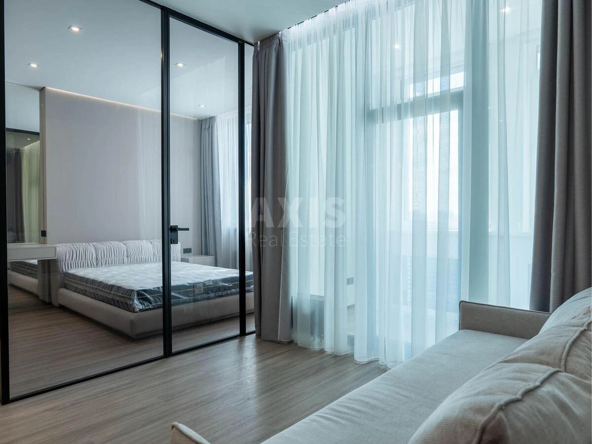 1k apartment pr-t Berestejskij 11Б695516
