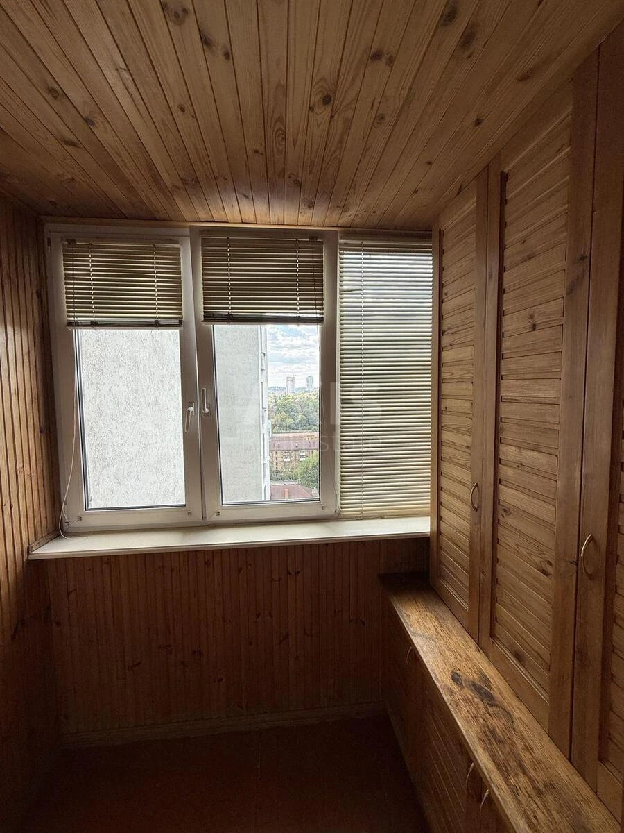 2k apartment vul. Antonovycha 165711014