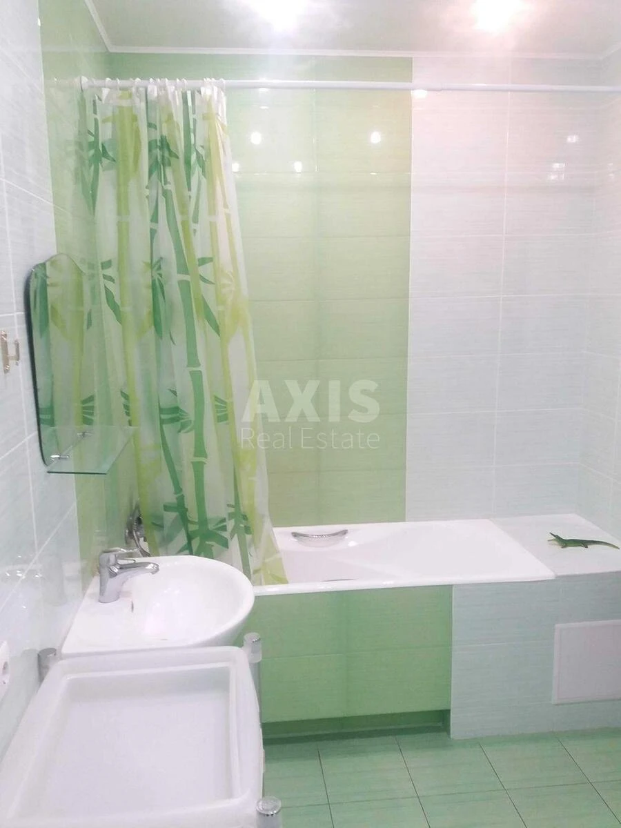 2k apartment vul. Bogatyrs'ka 6А696438
