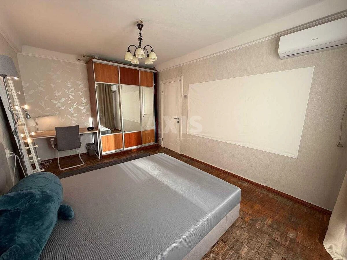 1к квартира пр-т Оболонский 14Е712592