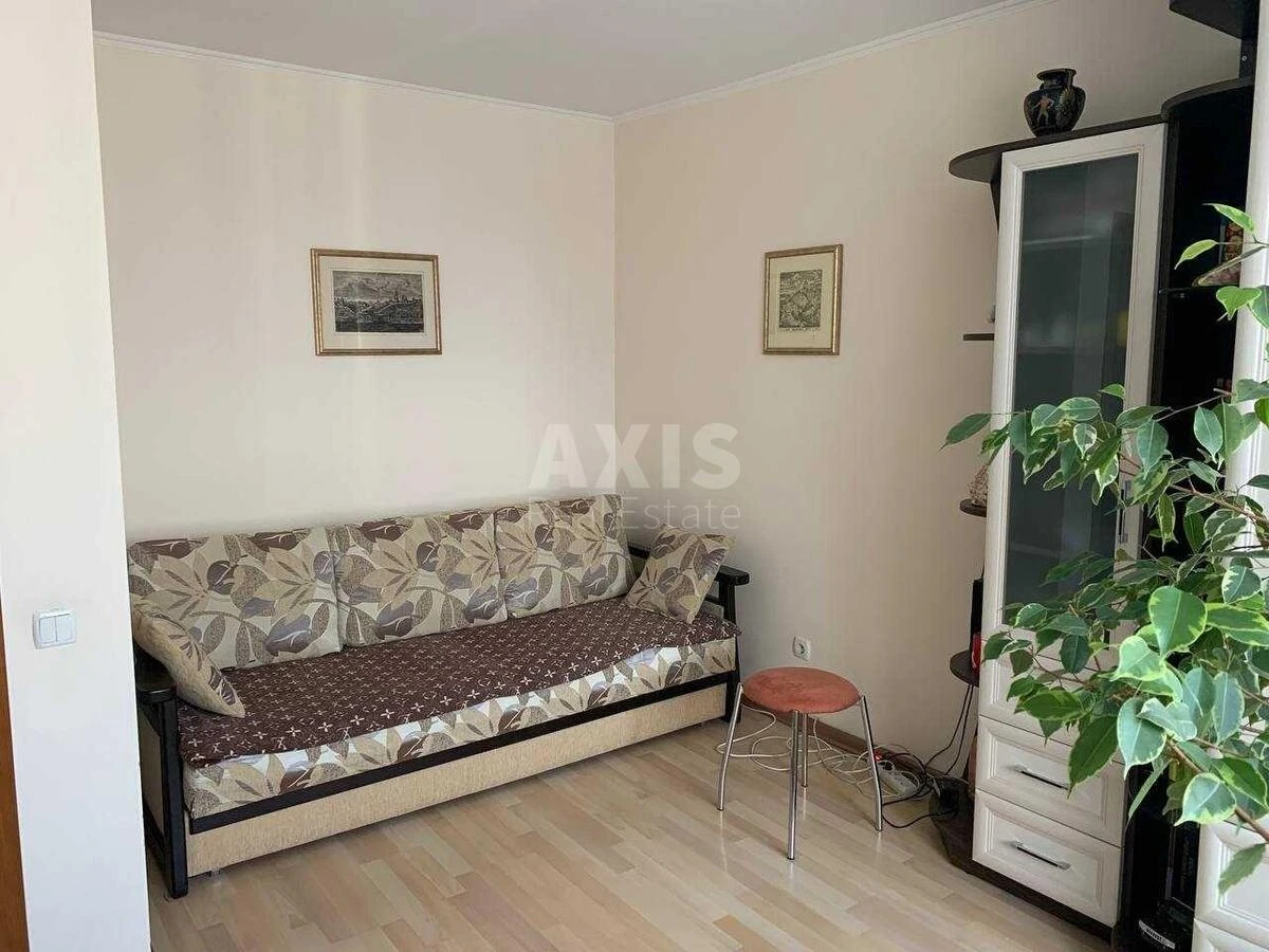 3k apartment vul. Bal'zaka Onore de 4А684911