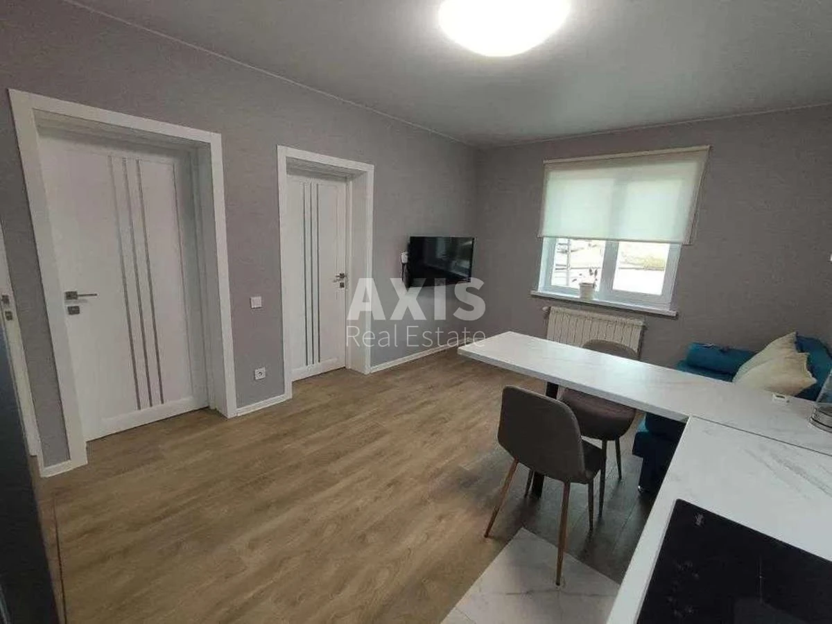 3k apartment vul. Desnjans'ka 10230833