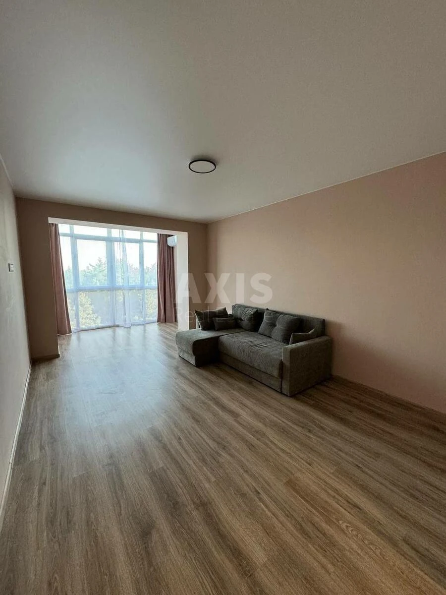 2k apartment vul. Radystiv 34Ж690566