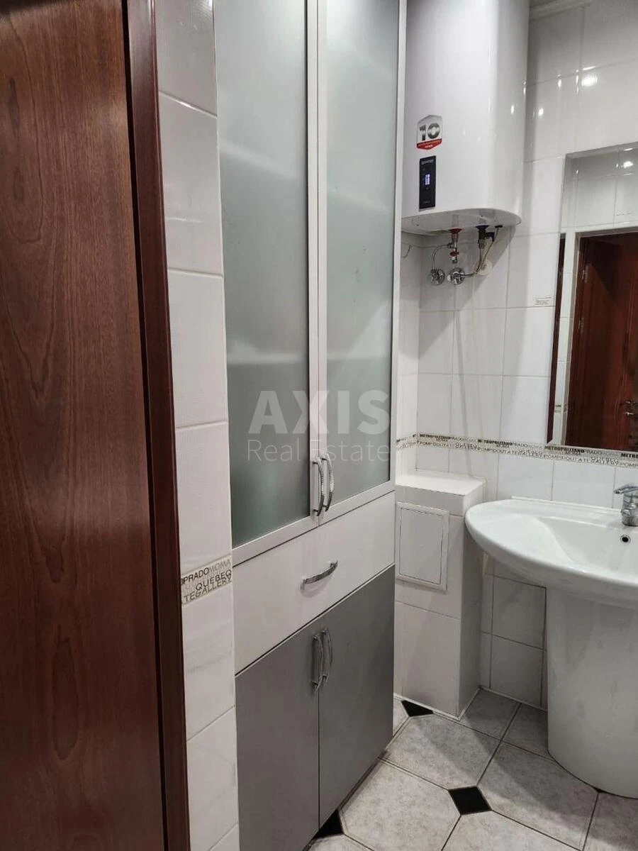 4к квартира пр-т Голосеевский 68709736