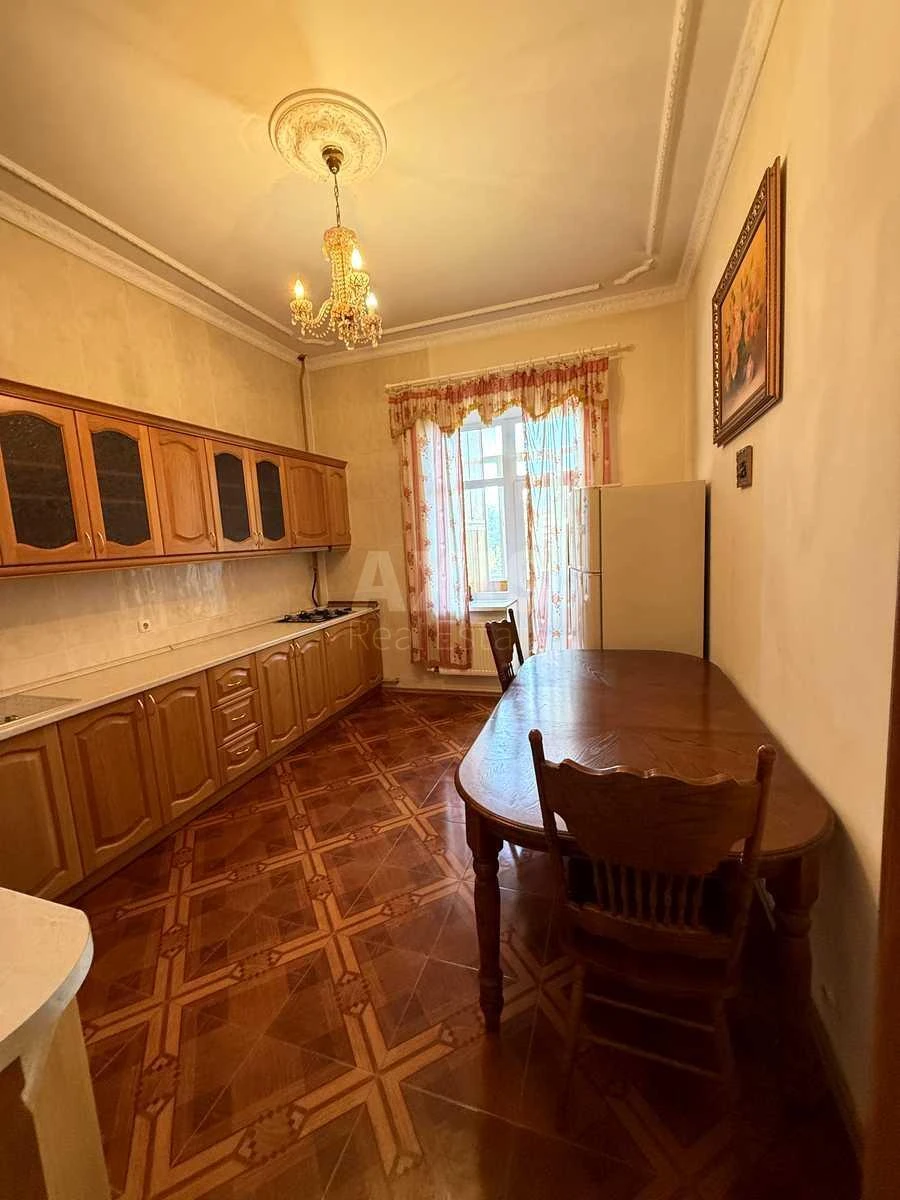 3k apartment pr-t Berestejskij 96705772