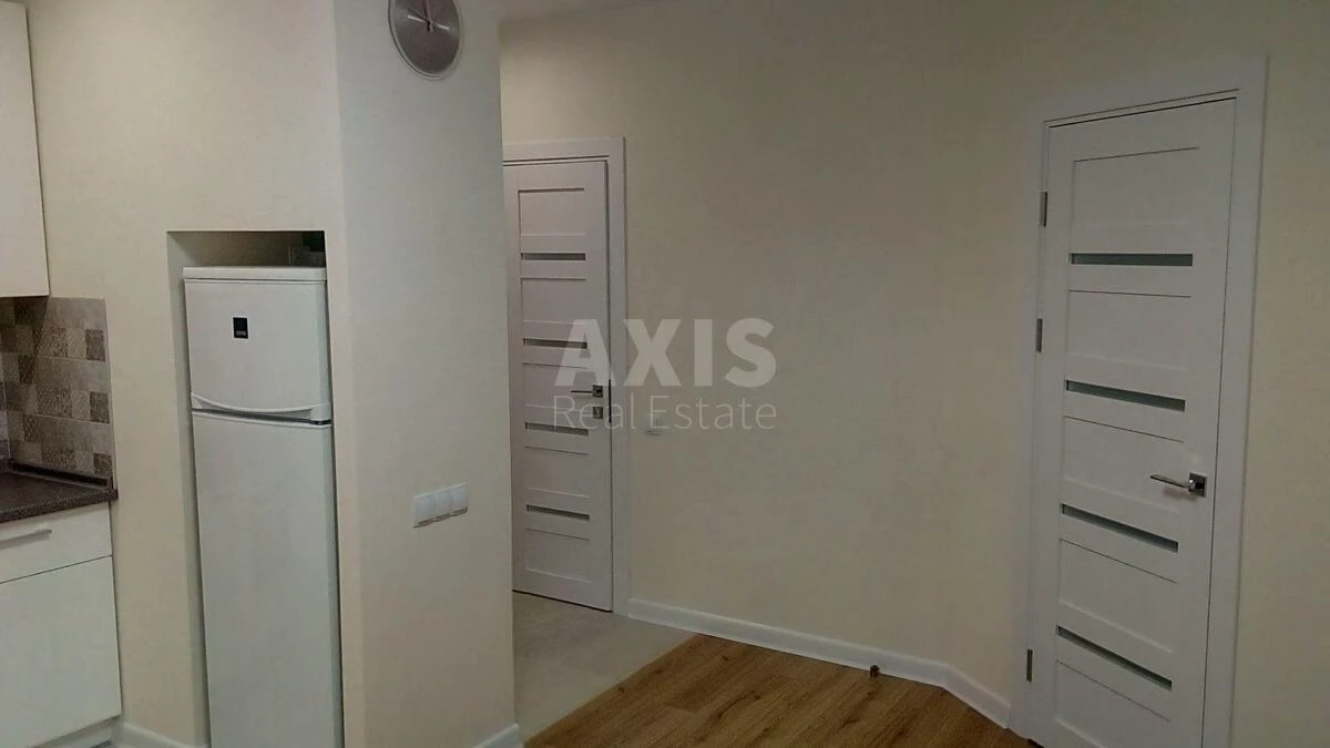 1k apartment vul. L'vivs'ka 11690048