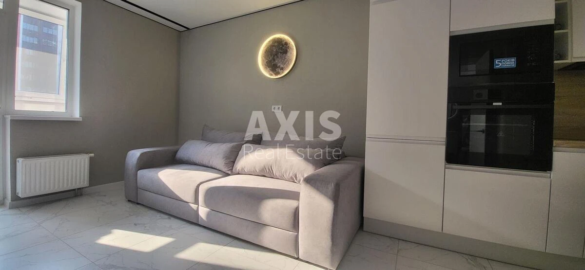 1k apartment pr-t Povitryanykh Syl 56B708403