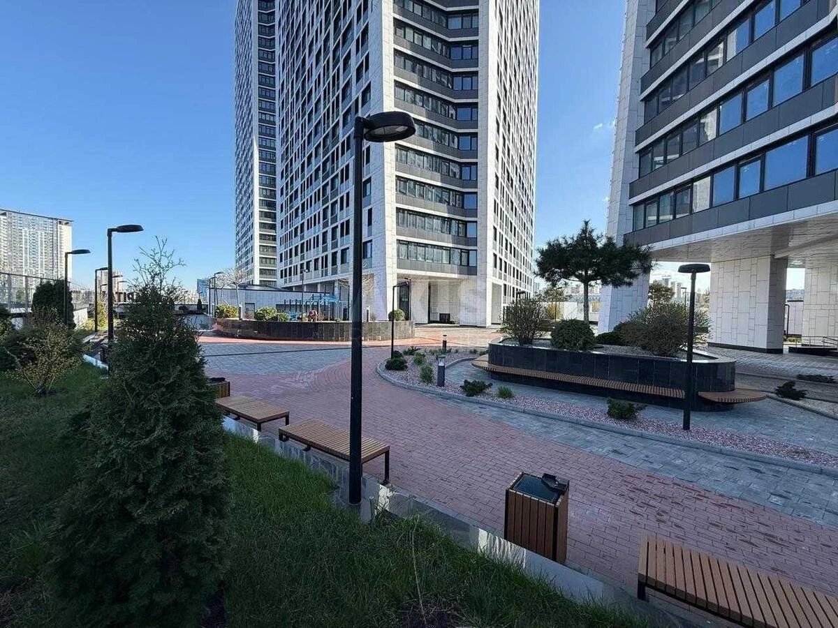 2k apartment pr-t Berestejskij 1169154
