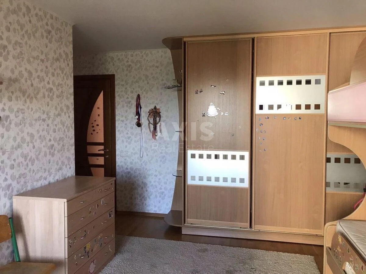 2к квартира ул. Братиславская 7690652