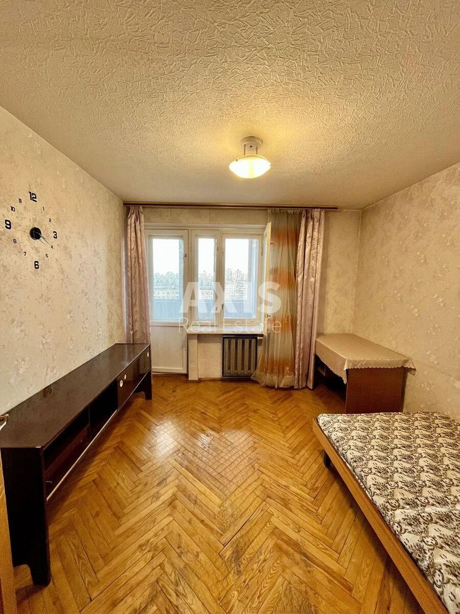 3к квартира ул. Александра Архипенко 2 декабря686086