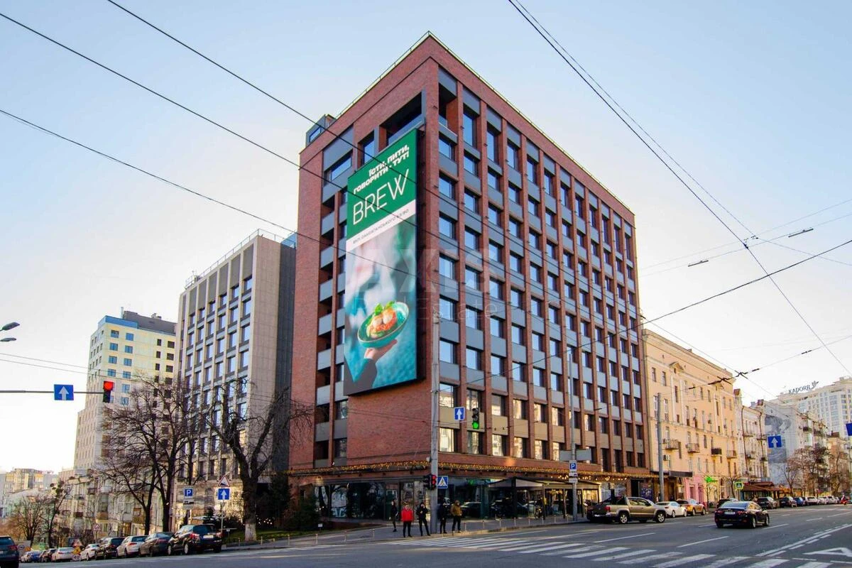 Office vul. Saksagans'kogo 53/80, 560m270033