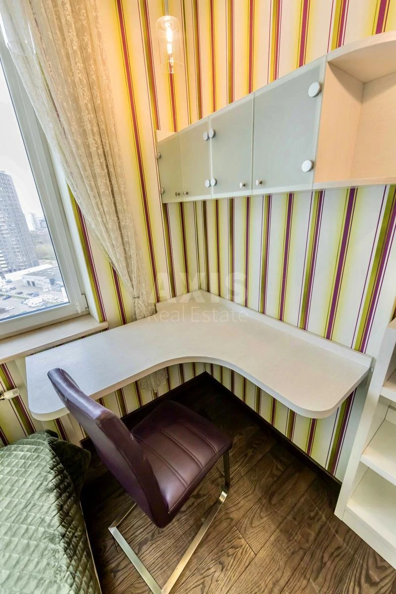 3k apartment nab. Dniprovs'ka 14А6890810