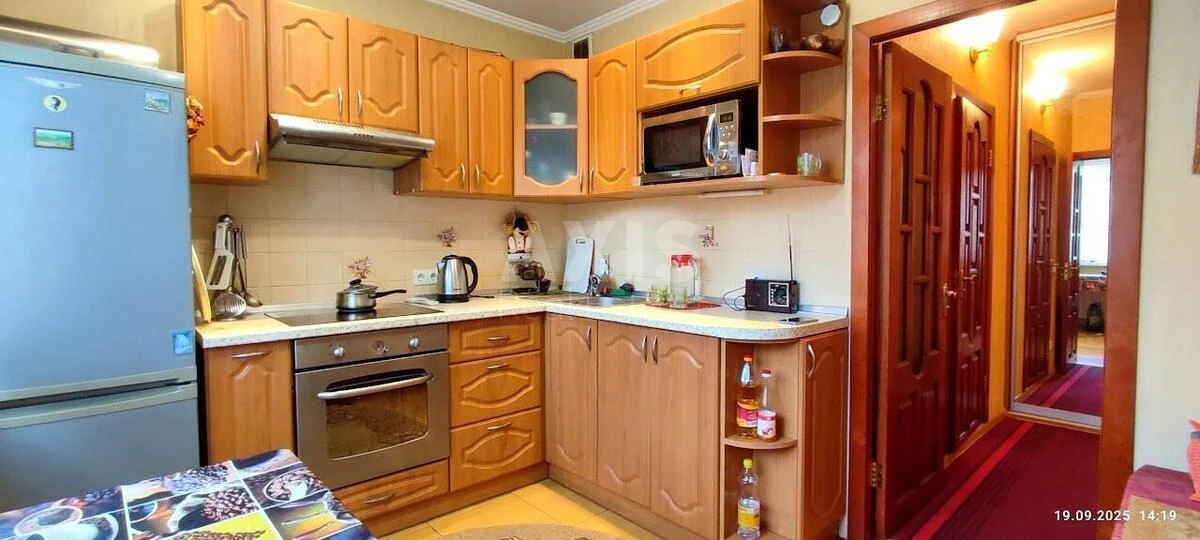 3к квартира пр-т Глушкова Академика 4765844