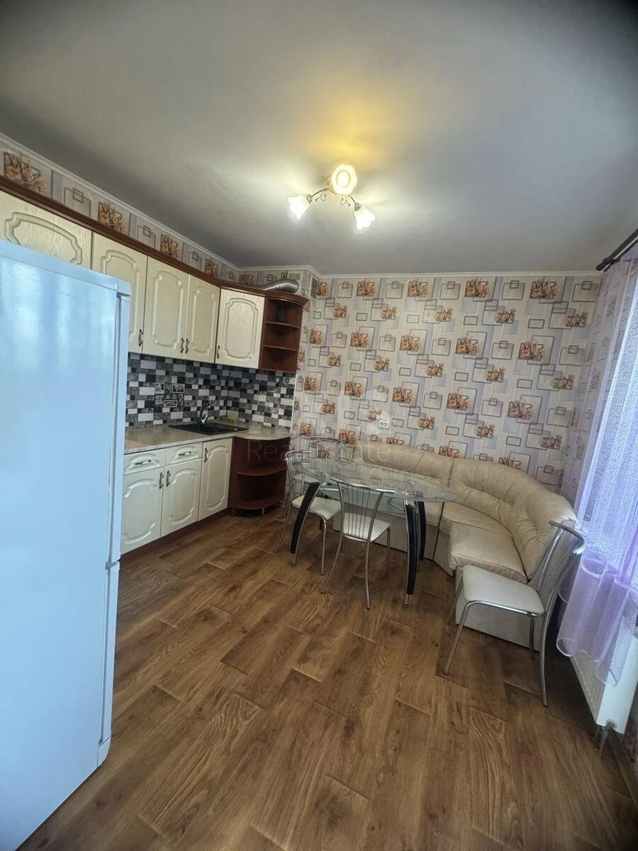 2к квартира ул. Здолбуновская 13699961