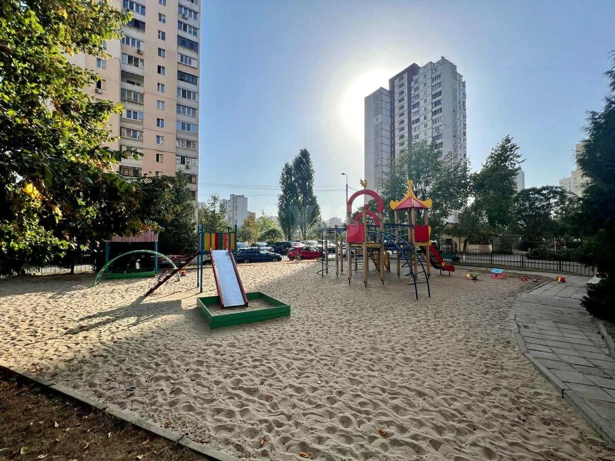 5к квартира пр-т Бажана Николая 367188417