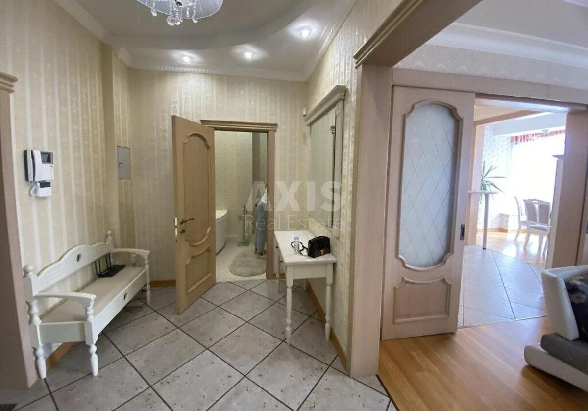 3k apartment vul. Sichovyh Stril'civ 52А7137119
