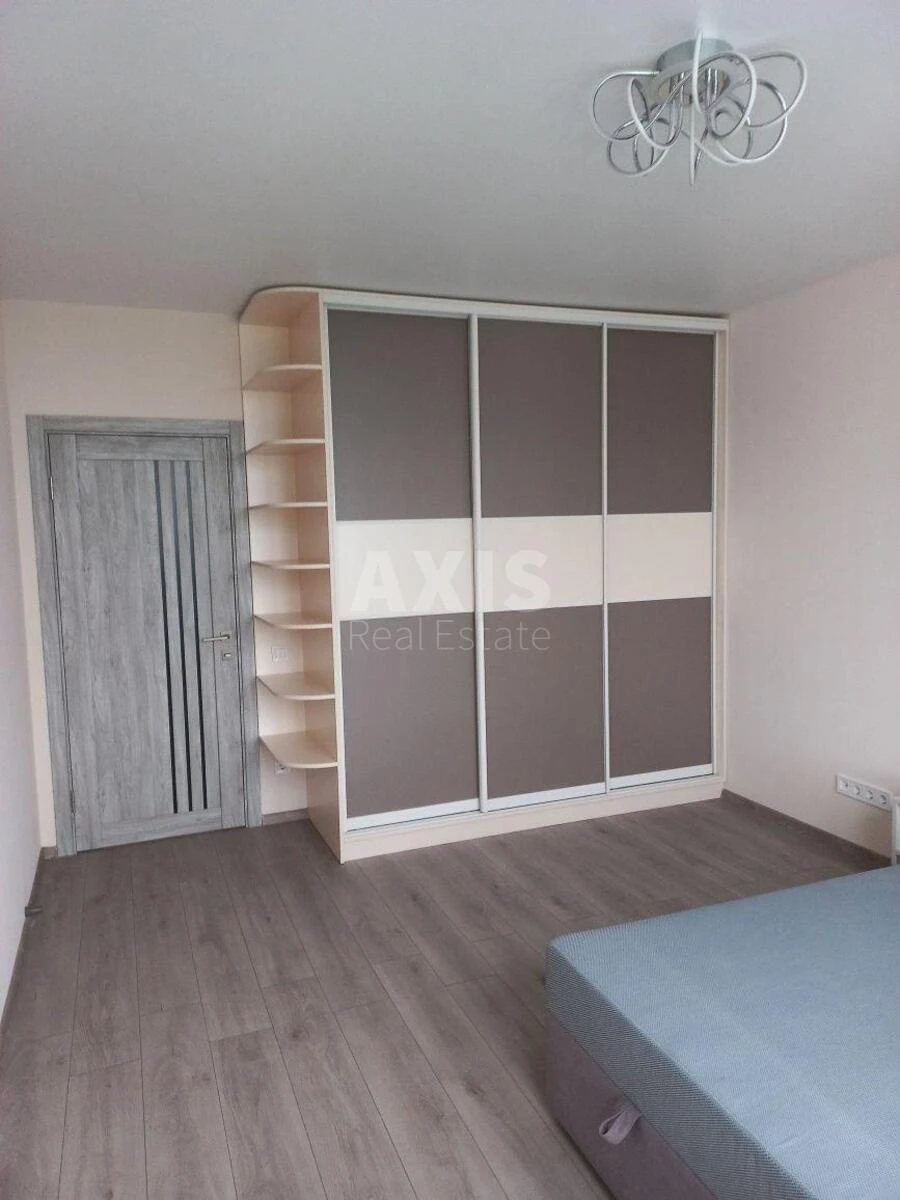 1k apartment vul. Grechka Marshala 10Б690648