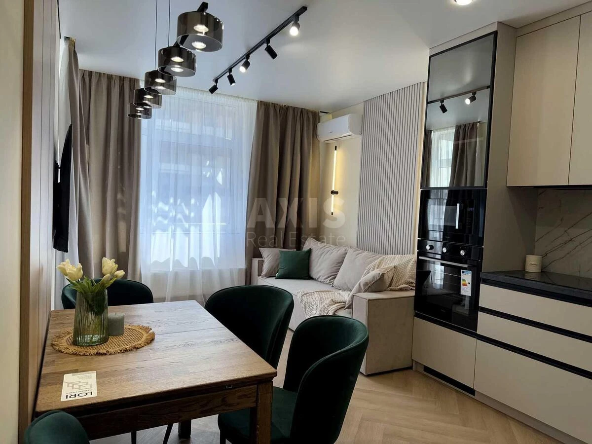2к квартира ул. Александра Олеся 371303