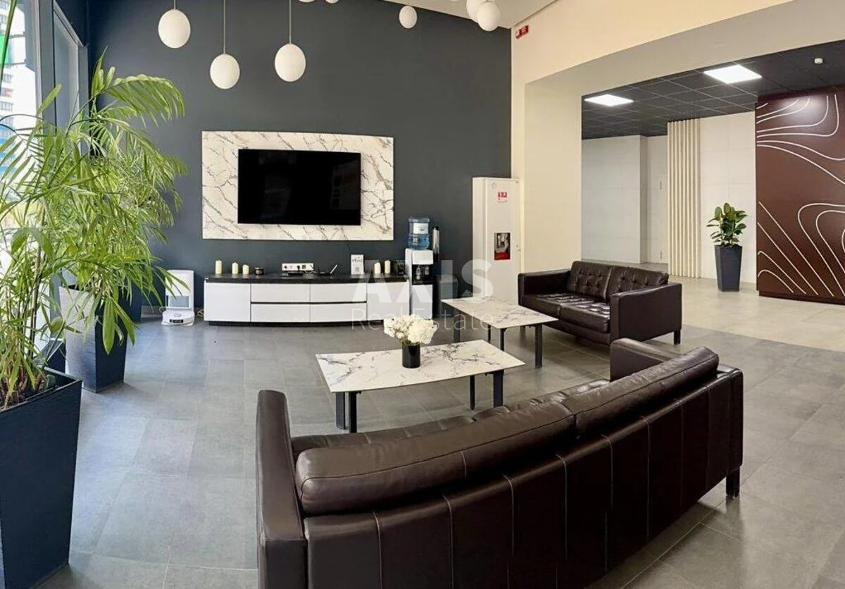 3k apartment nab. Dniprovs'ka 15676826