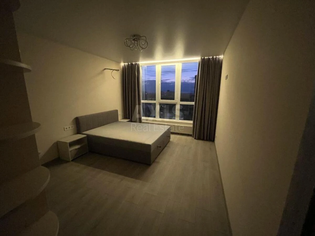 1k apartment vul. Grechka Marshala 10Б690649