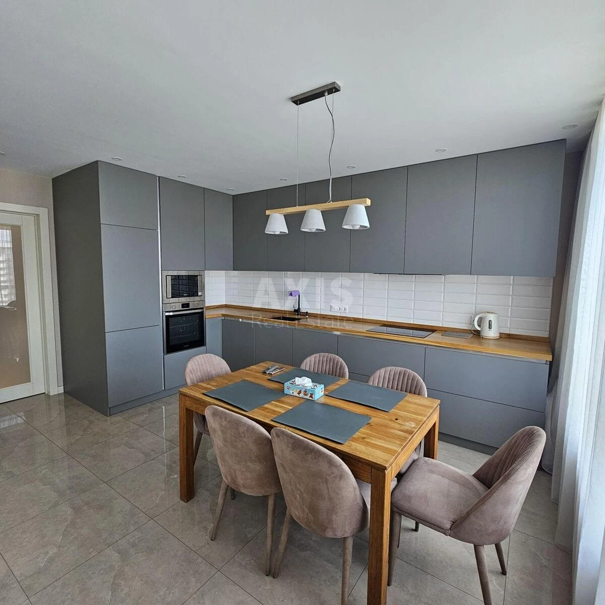3k apartment vul. Zarichna 1А69512