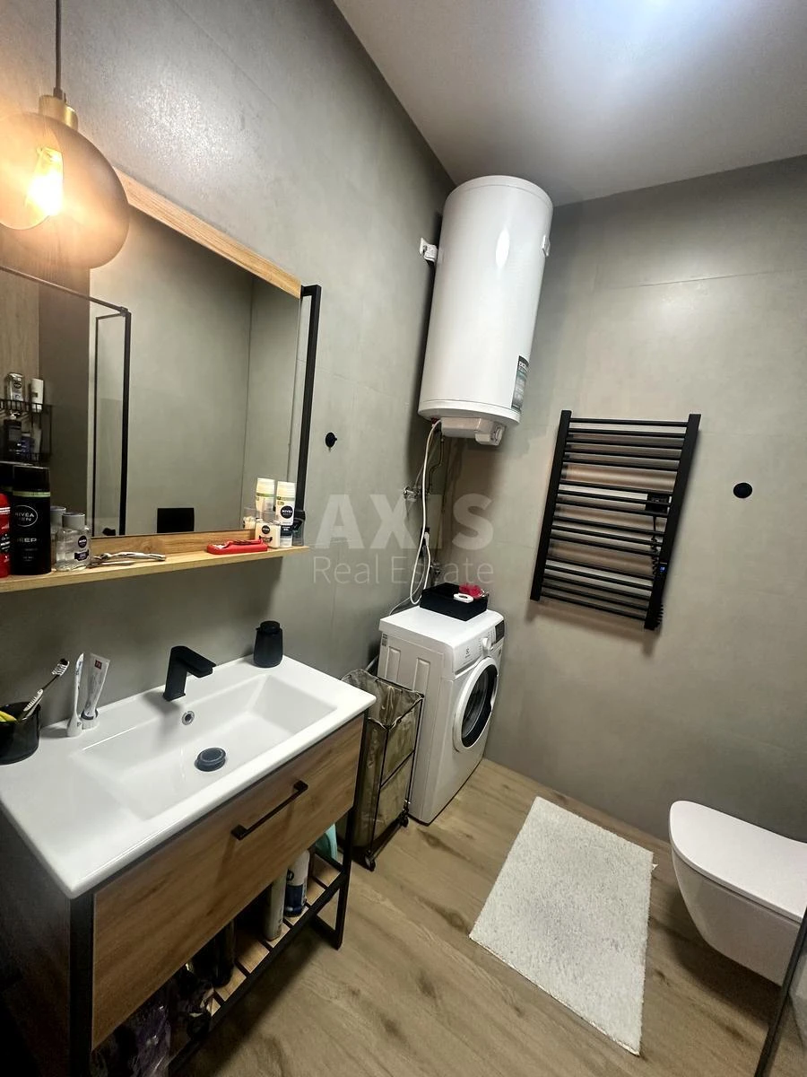 1к квартира пр-т Берестейский 11Б677095