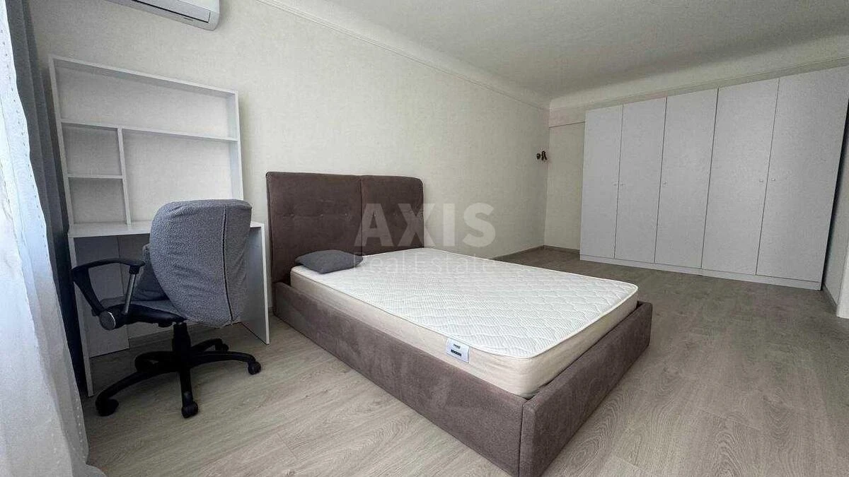 1k apartment vul. Jurkivs'ka 18697908