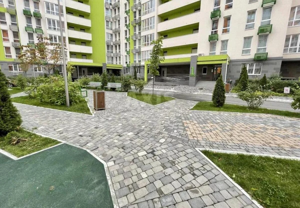3к квартира пр-т Берестейский 67Б6307115