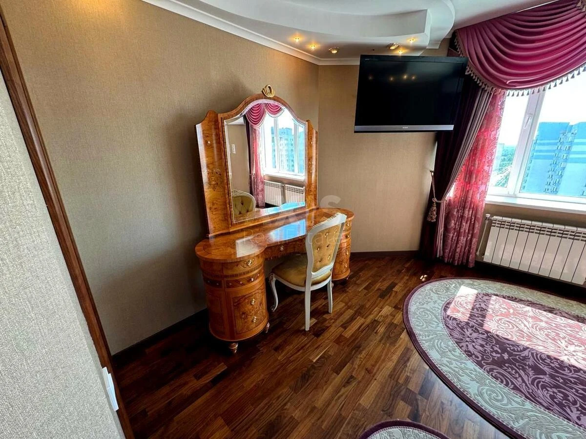 6k apartment pr-t Bazhana Mykoly 14639233