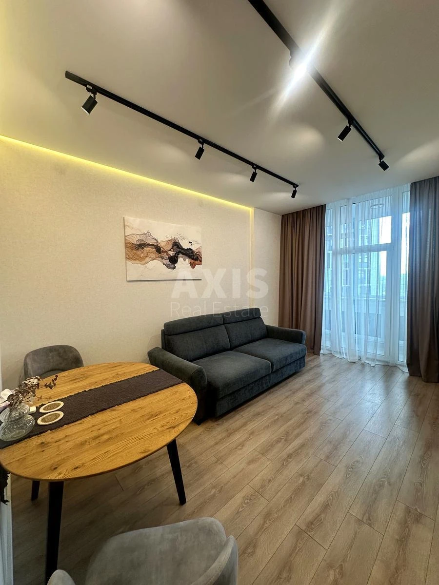 1k apartment pr-t Berestejskij 11Б677097