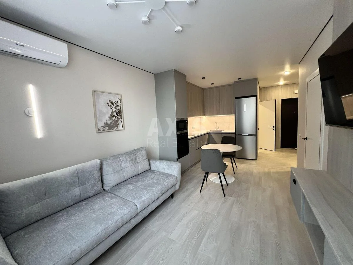 1k apartment vul. Oleksandra Olesja 9А