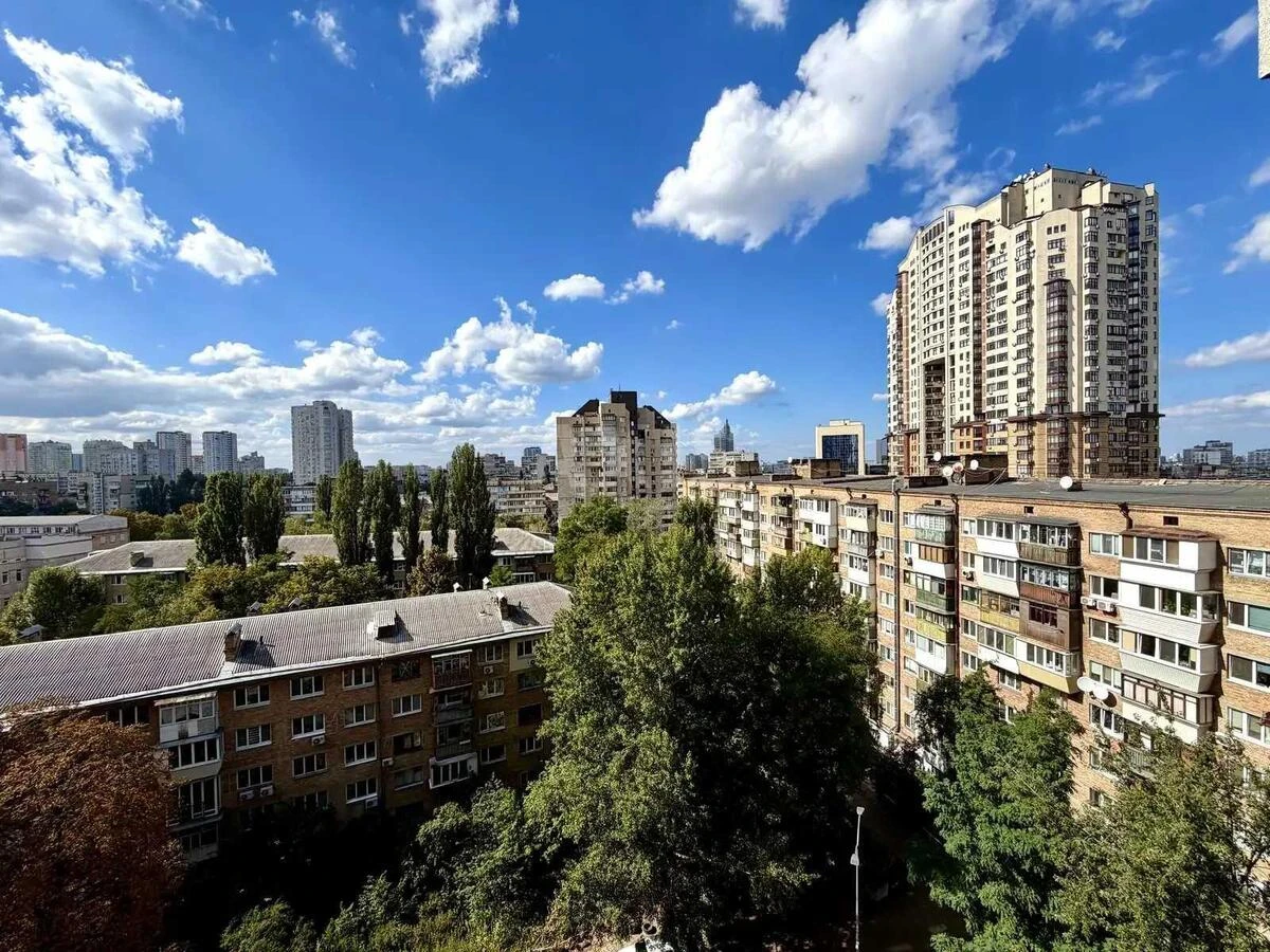 1к квартира ул. Соломенская 20Б712445