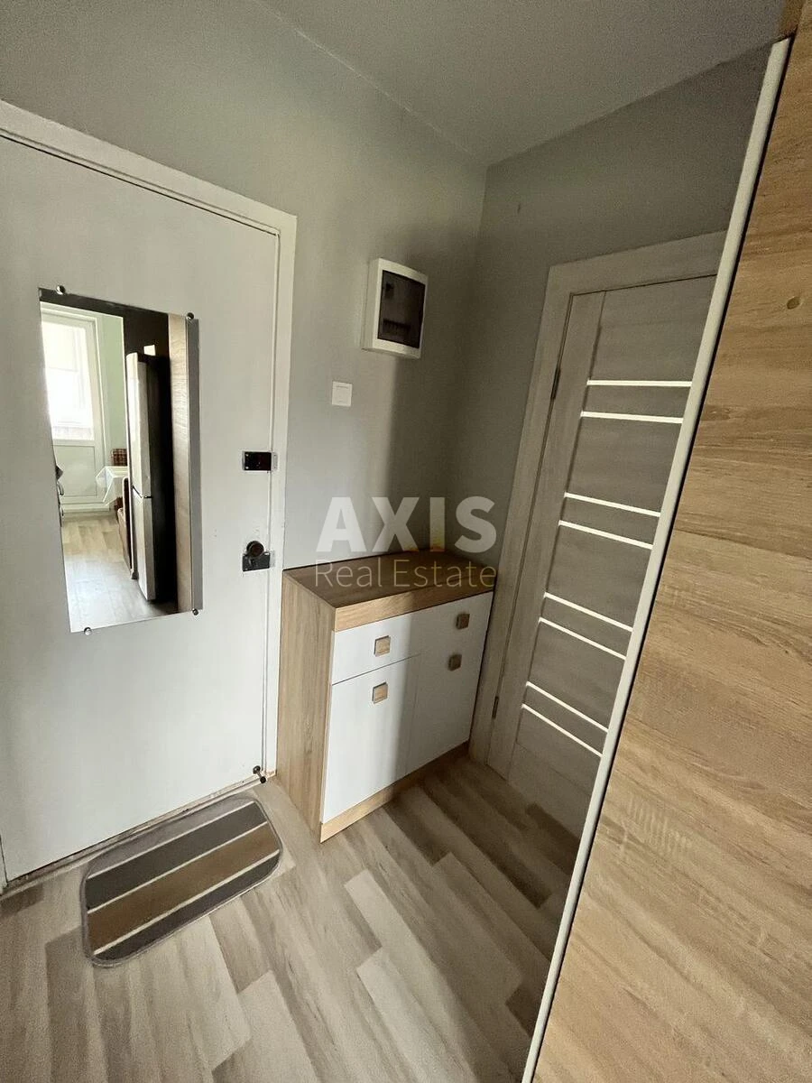 1k apartment pr-t Chervonoyi Kalyny seventy-nine A7001910