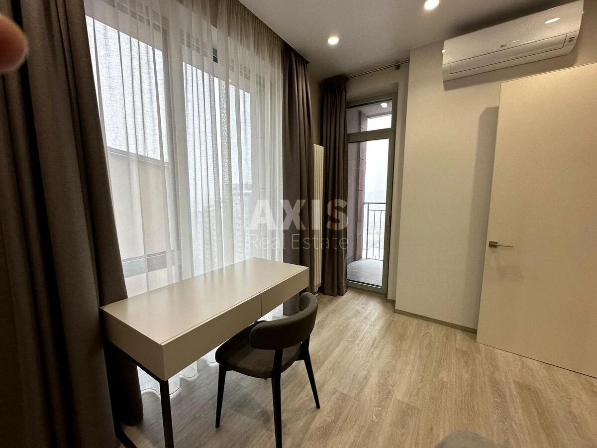 3к квартира ул. Антоновича 118/9688306